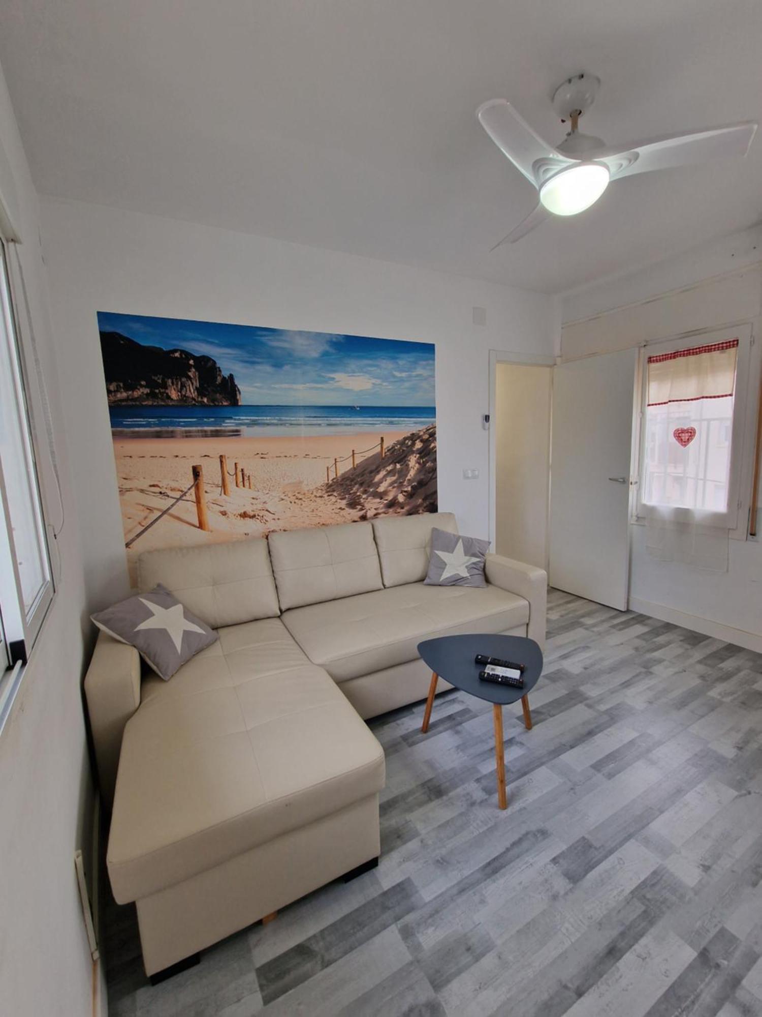 Apartamentos Daurada Calafell Exteriör bild